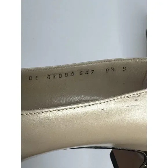 Salvatore Ferragamo Shoes Womens Size 8.5 Beige Leather Block Heel Pumps Italy